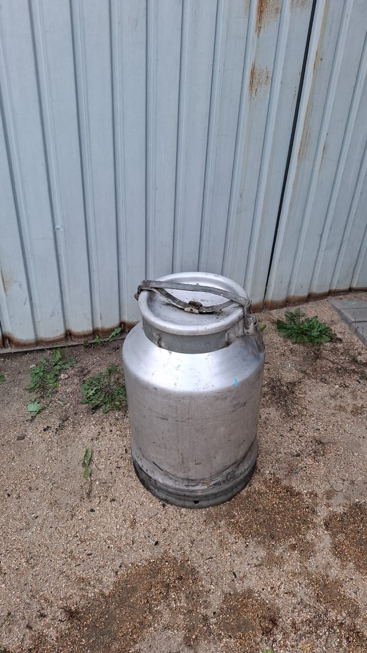Продам флягу и тачку