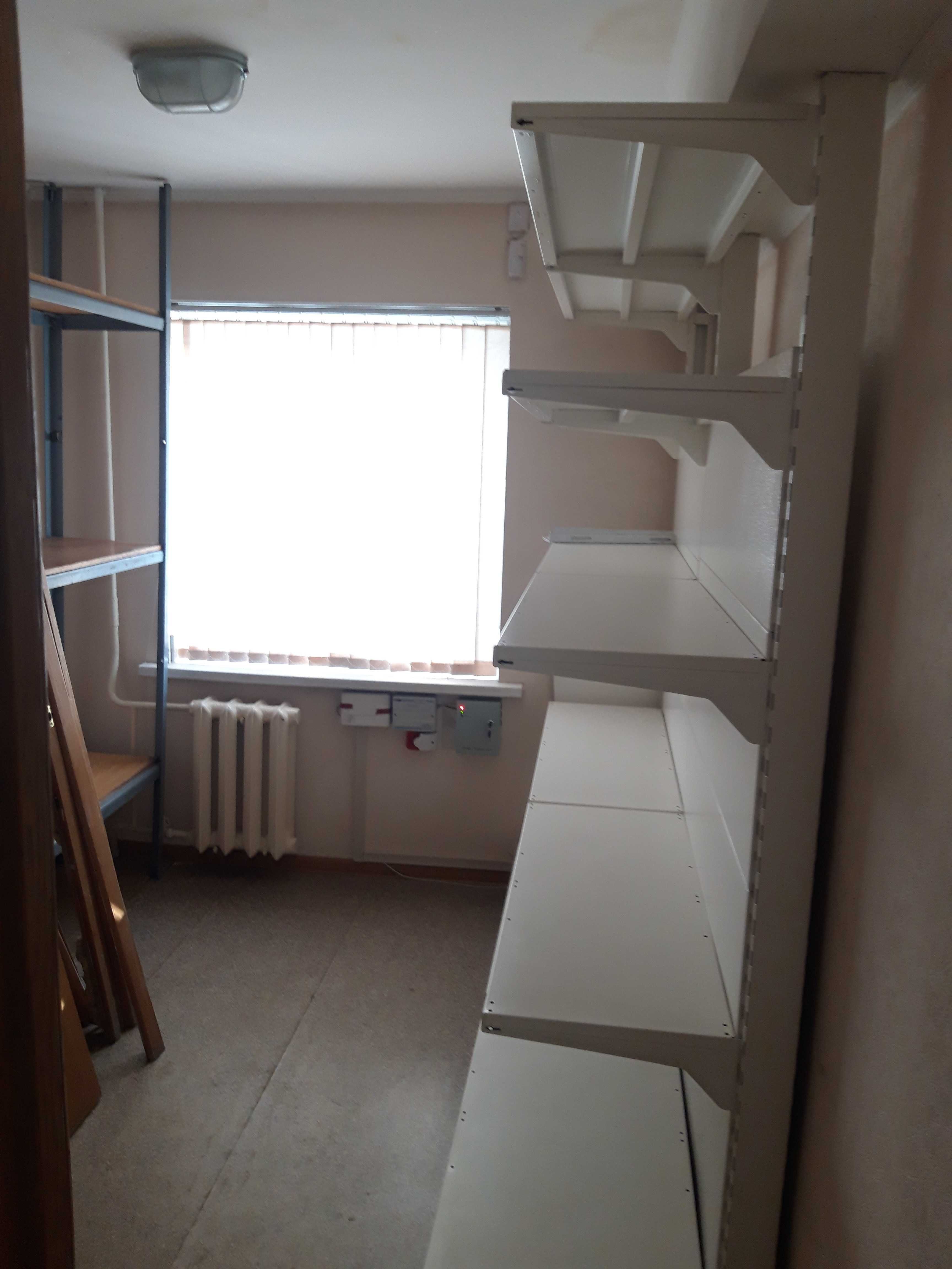 Помещение пр. Женис - ул. Маскеу, 60 кв.м. + 60 кв.м. Продам!
