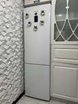 Холодильник Samsung RB37A5200WW