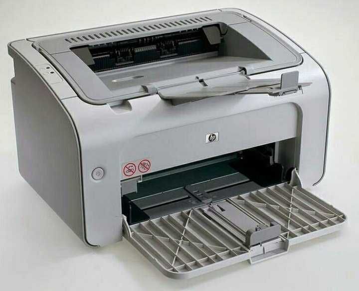 Принтер НР P1005