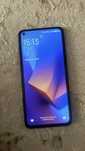 Xiaomi 11 lite в хорошем состоянии и Xiaomi redmi s2 в плохом состояни