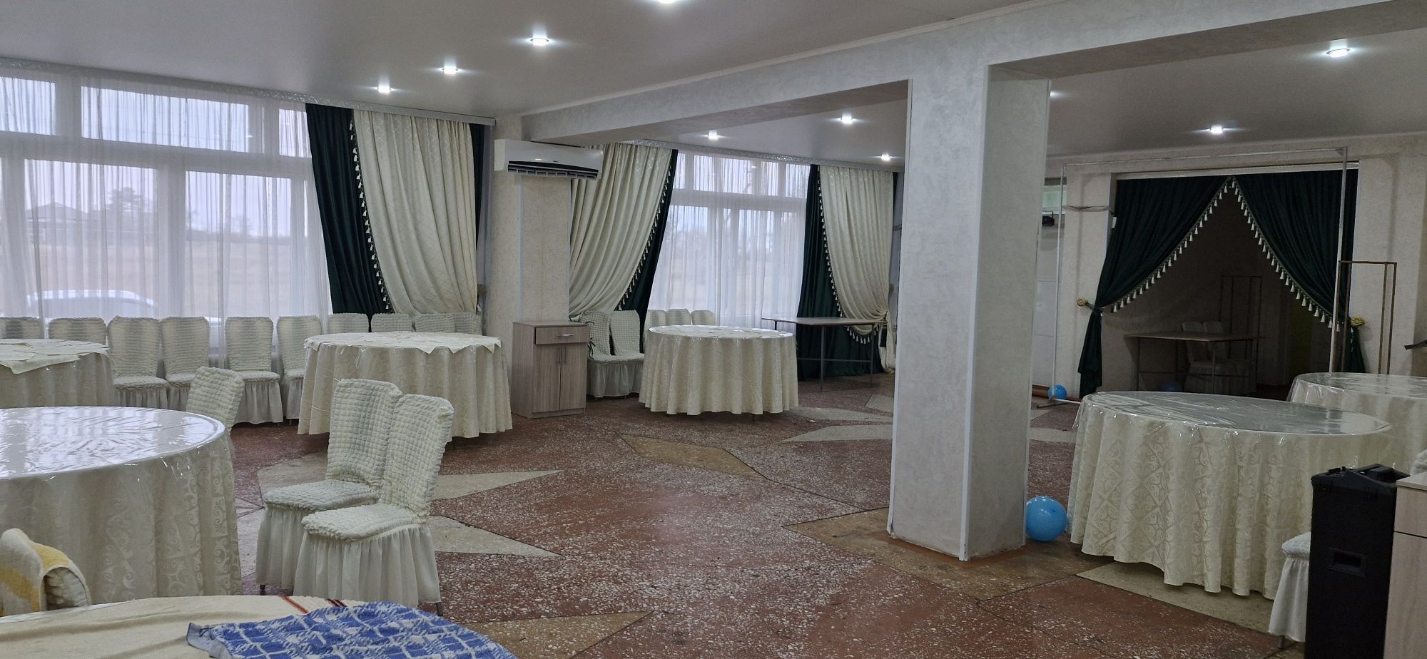Срочно продам или сдам в аренду коммерческое помещение в аулиеколи.