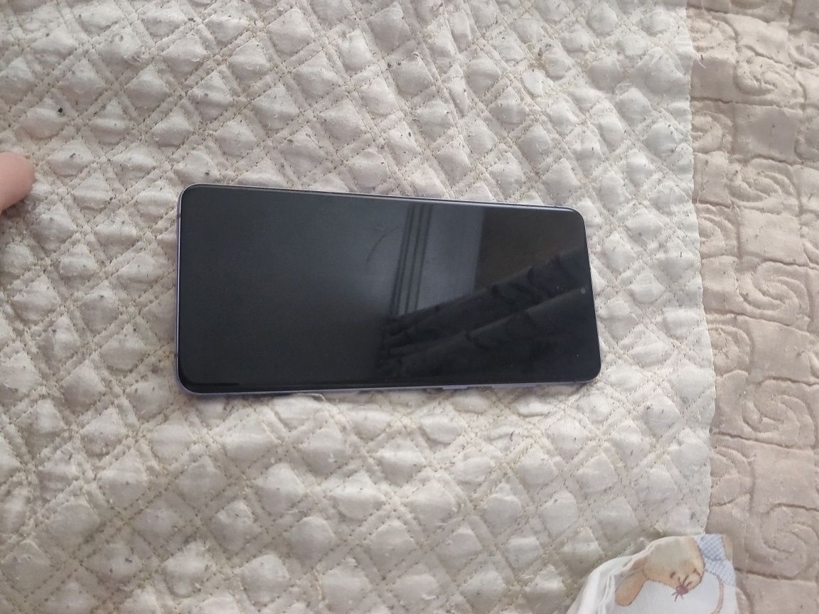 Продам или Самсунг с20 плюс бтс edition их в кз штук 15
