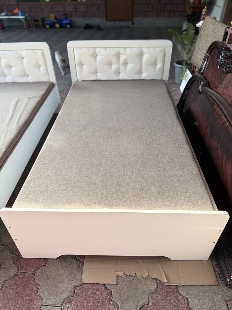 Продам кровати размером 110/200