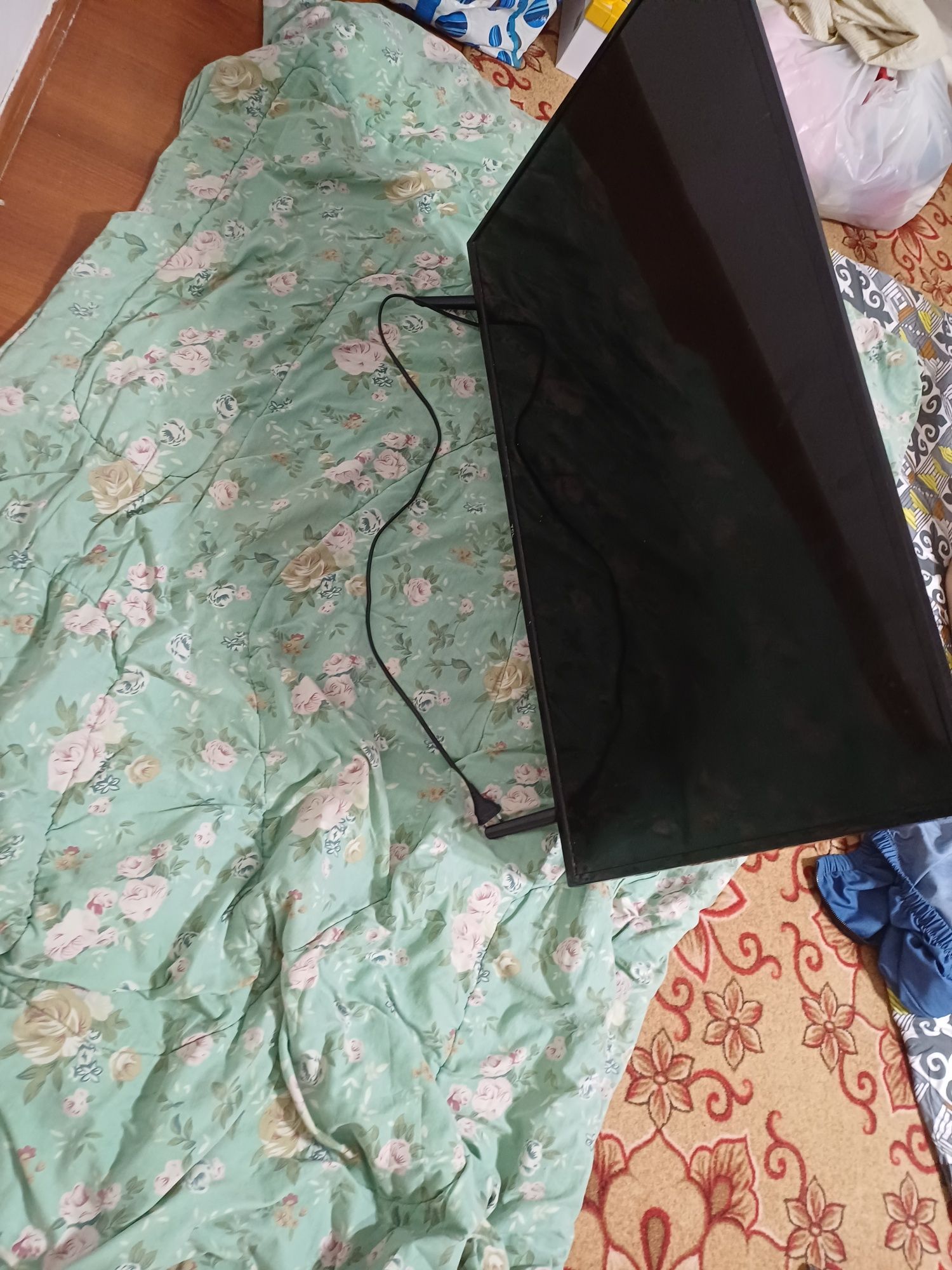 Телевизор TCL, новый
