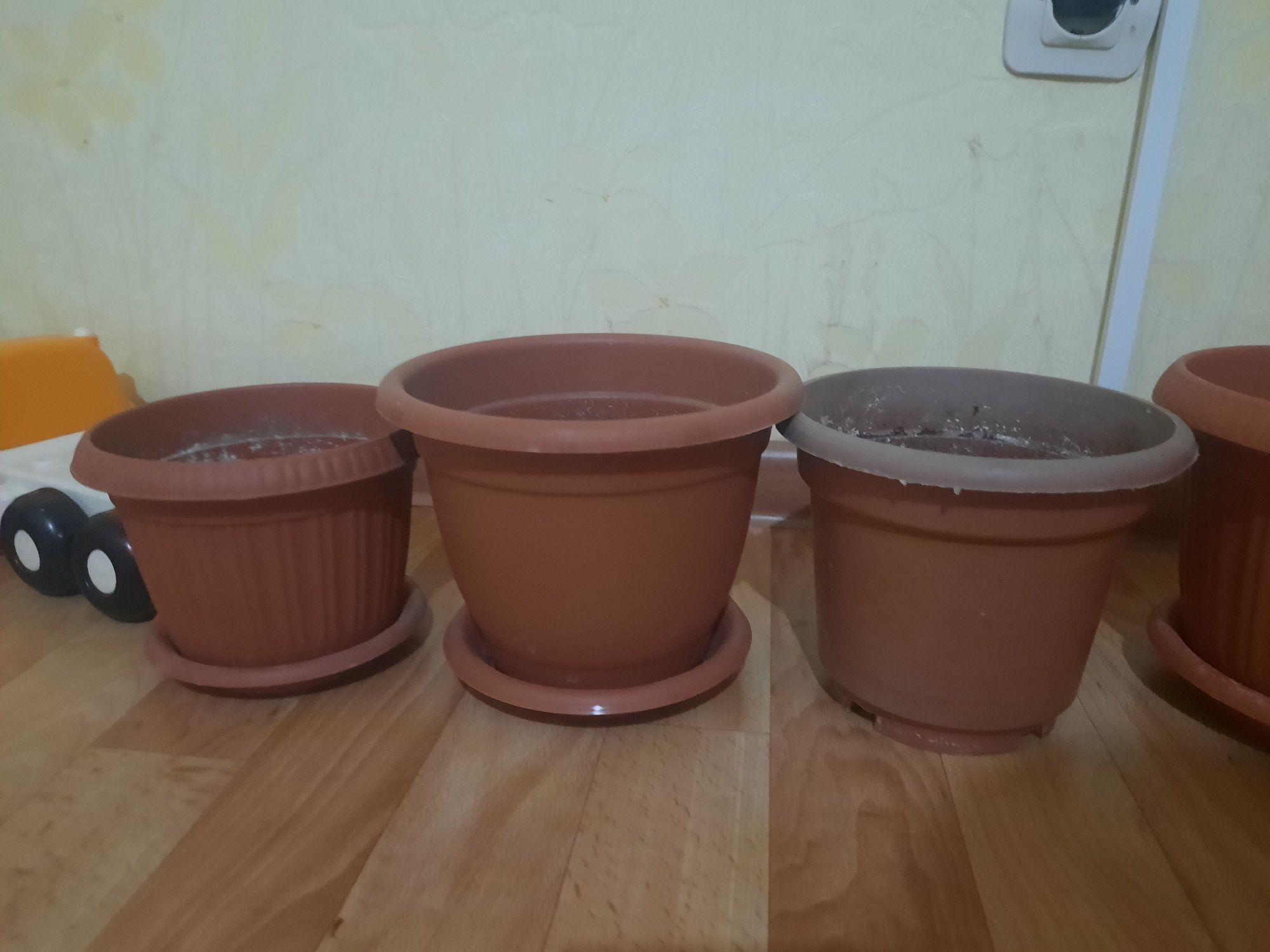 Продам горшок для цветов 5000 теңге