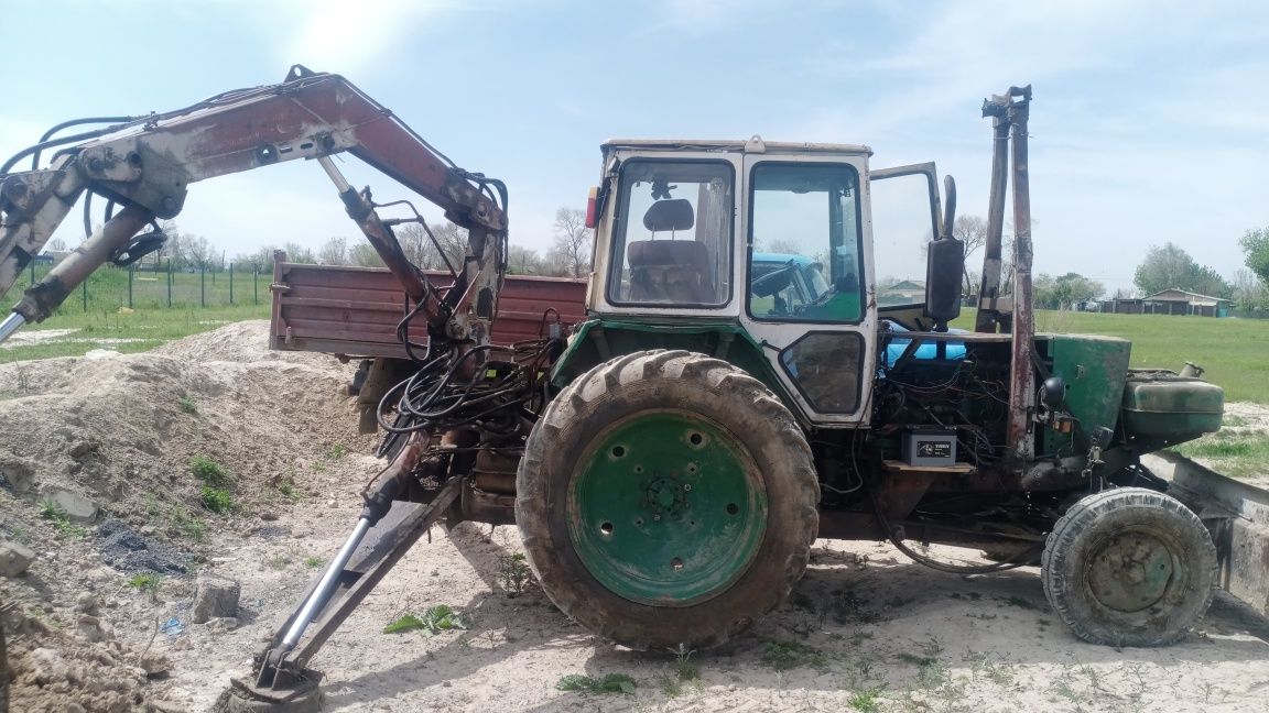 Продам трактор юмз-6 грейферный