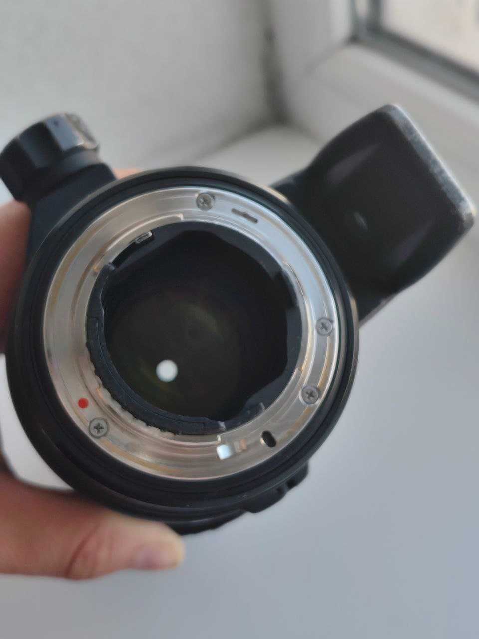 Sigma 70-200mm f/2.8 EX DG OS HSM Nikon F Объектив на NIKON