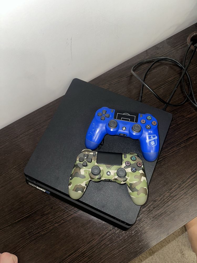 PS4 от одного владельца срочная продажа