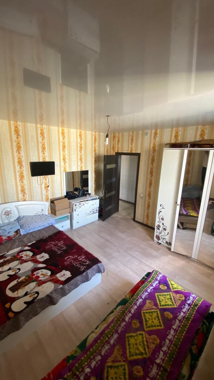 Продается два дома,в Ждановке
