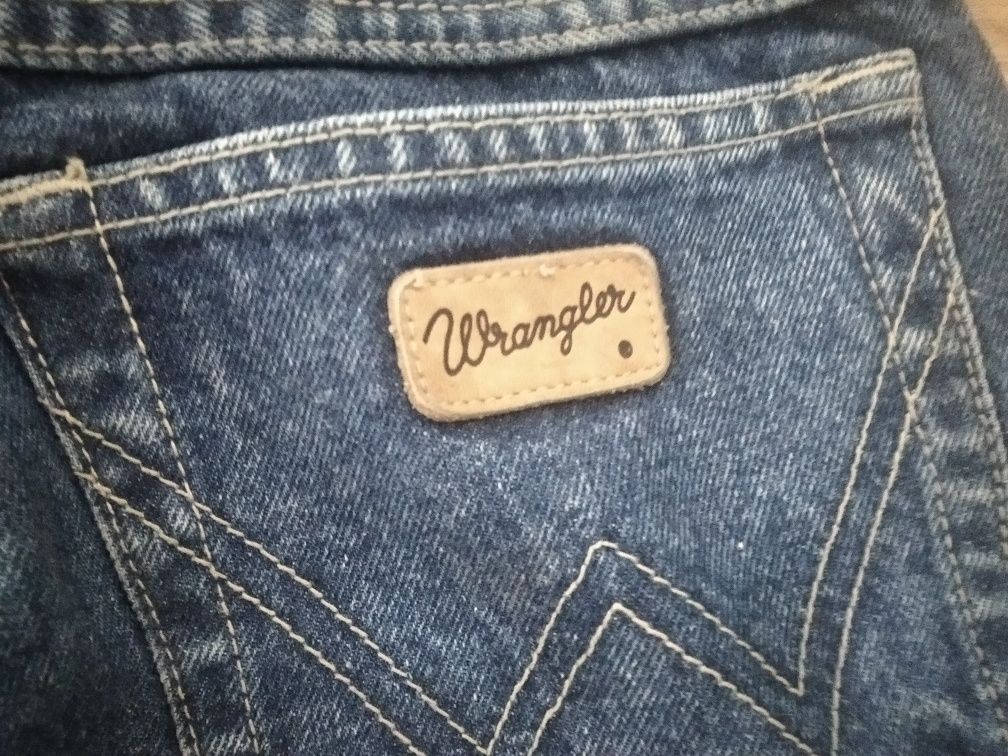 Женские новые  джинсы Wrangler производство США. Размеры от 30 до 40 (