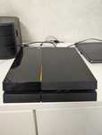 Продам приставку Sony Playstation 4