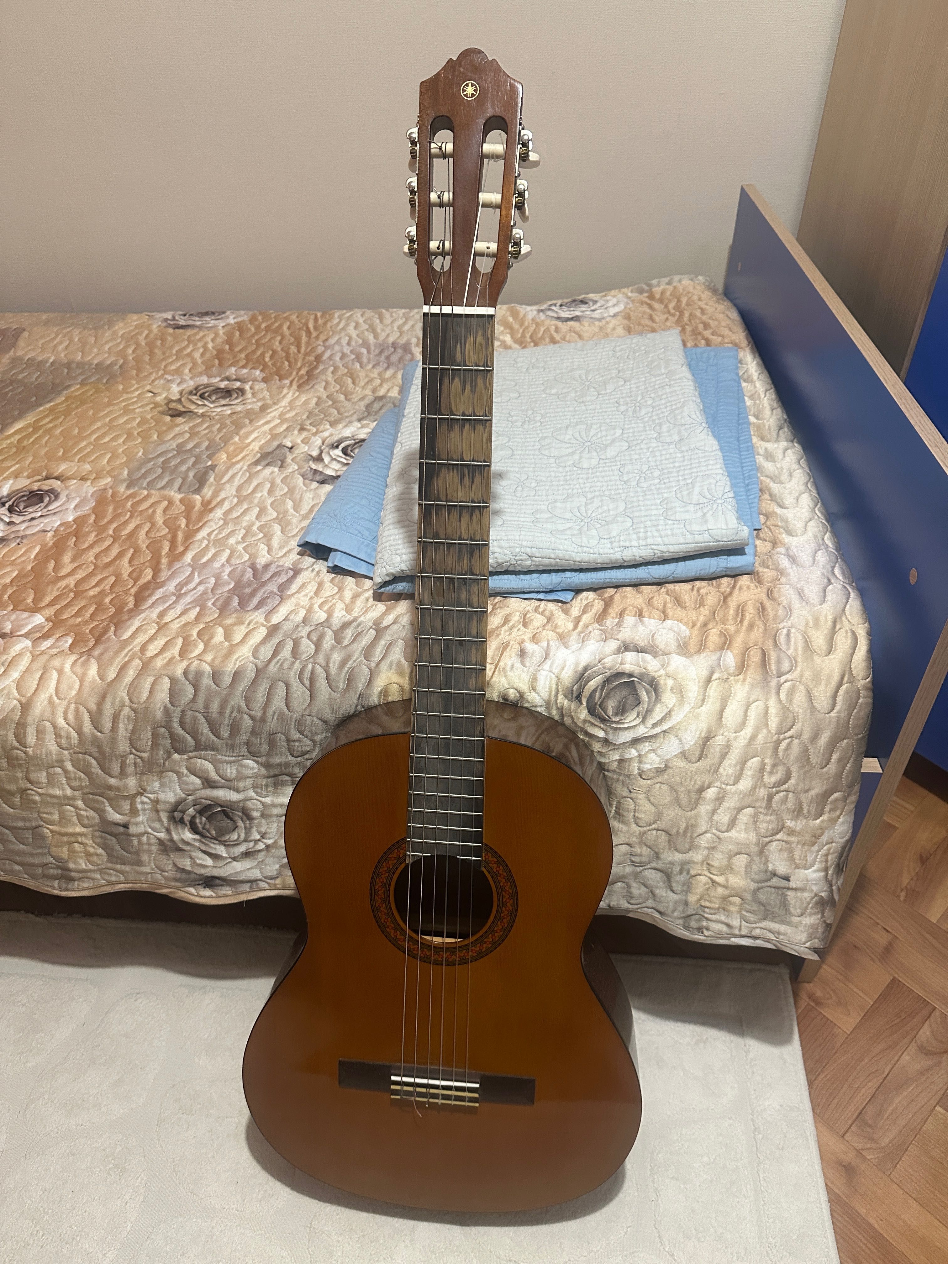 Классическая Гитара Yamaha C40