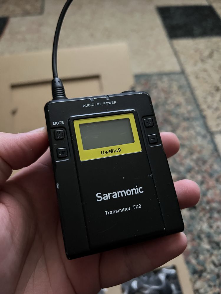 Saramonic микрофон