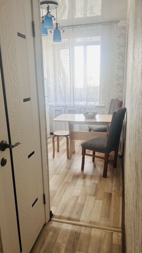 Сутки по часам 1 комн. кв. Центр рынок казына цгб агенство