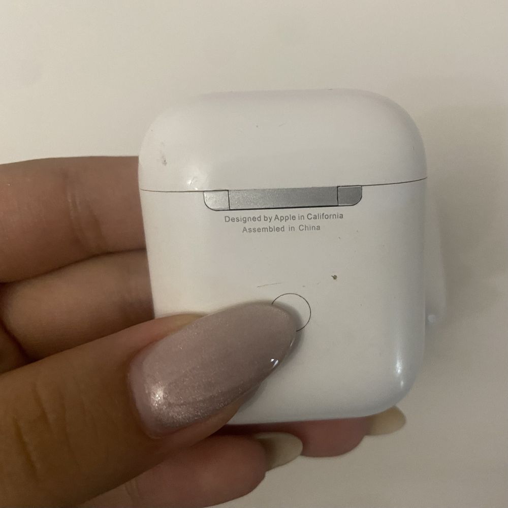 Кейс от Airpods 2 поколения