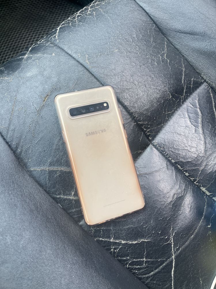 Samsung S10 5G 256Гб все есть все работает
