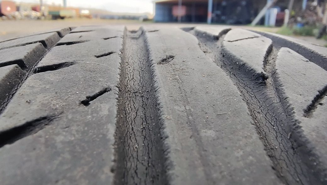 Шины летние Bridgestone