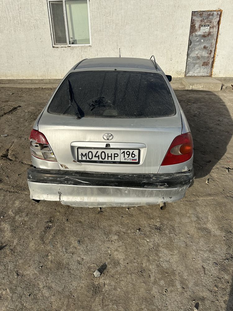 Avensis Авенсис 1999, 1.6, механика по запчастьям!!