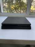 продам playstation 4 slim 1tb