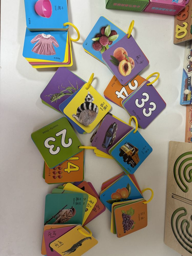 Развивающие игрушки