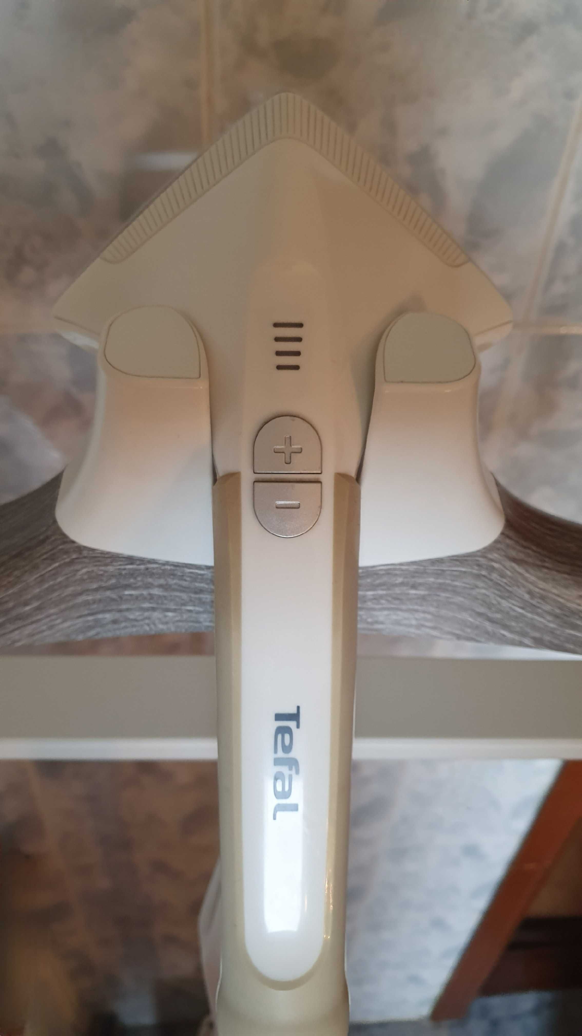 Вертикальный отпариватель Tefal Pro style care