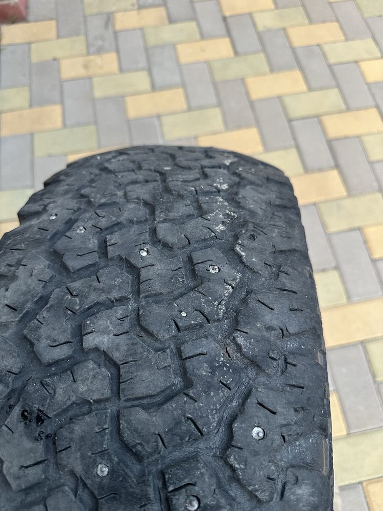 BF Goodrich All-Terrain T/A 265/70 R16