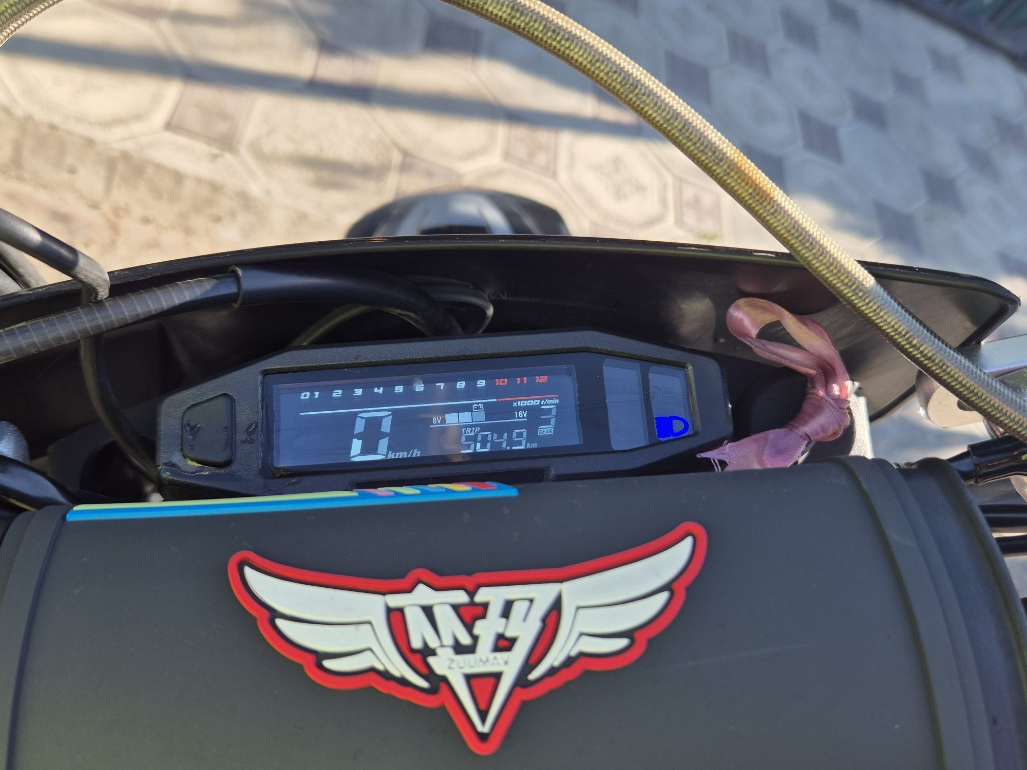Zuumav nc300R почти новый