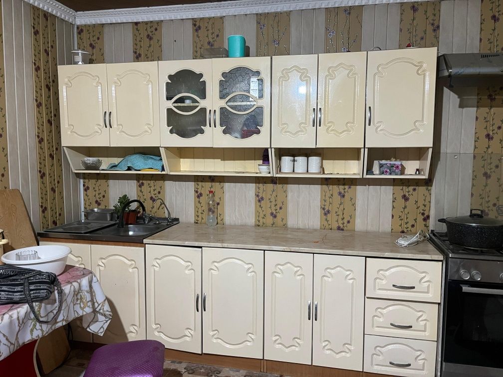 Кухонный гарнитур