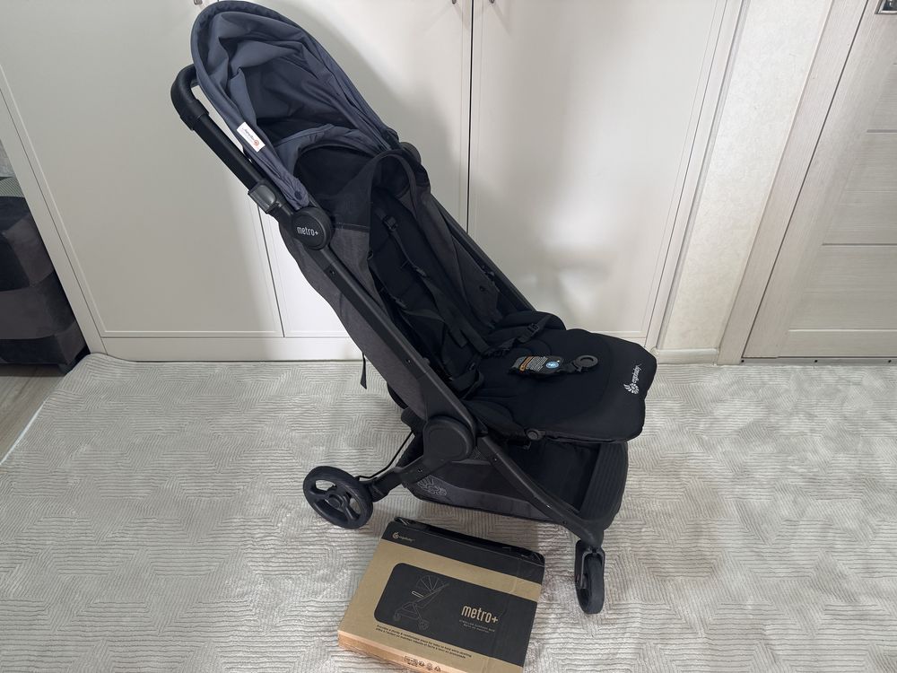 Коляска Ergobaby Metro+