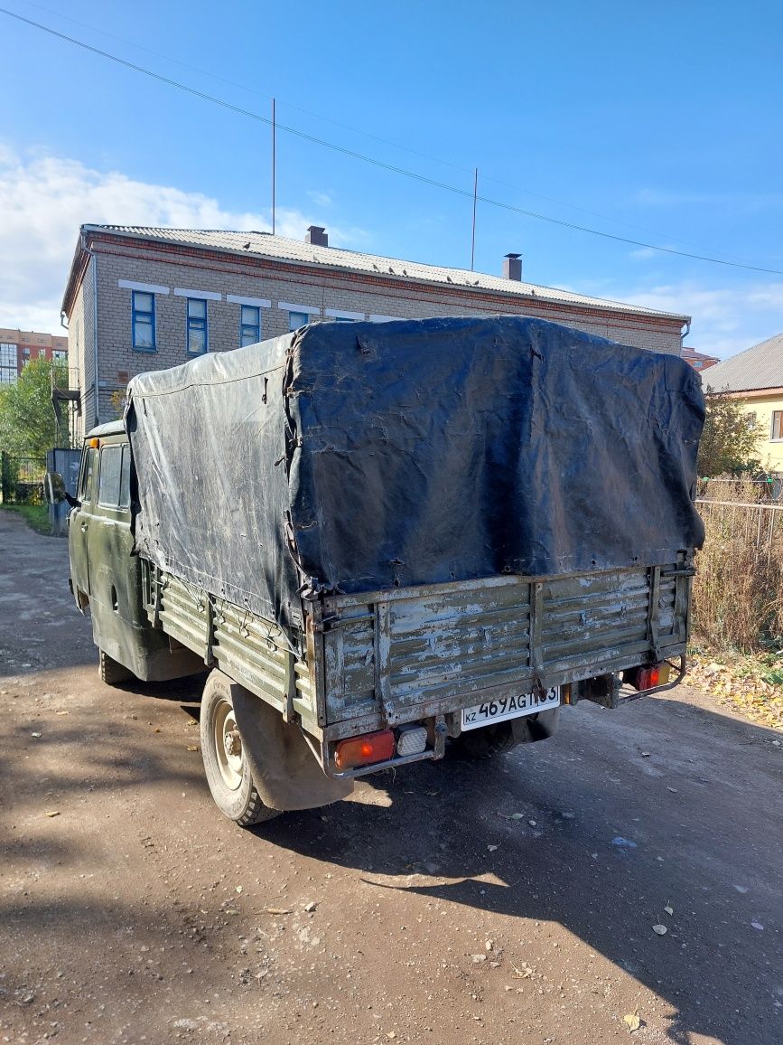 Продам УАЗ 3909.