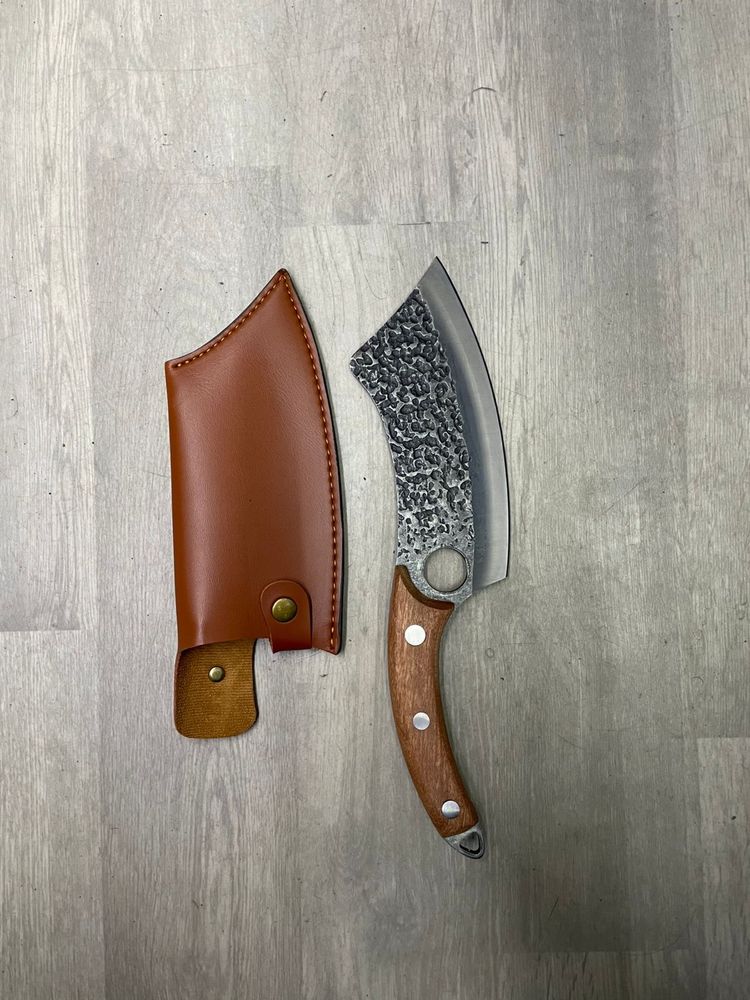 Отличные ножи ,полноценный набор для разделки