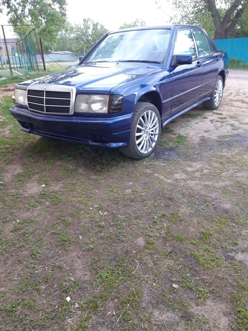 Бампер Пороги Мерседес w201 w190