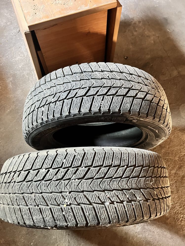Зимные Шины 215/60R16