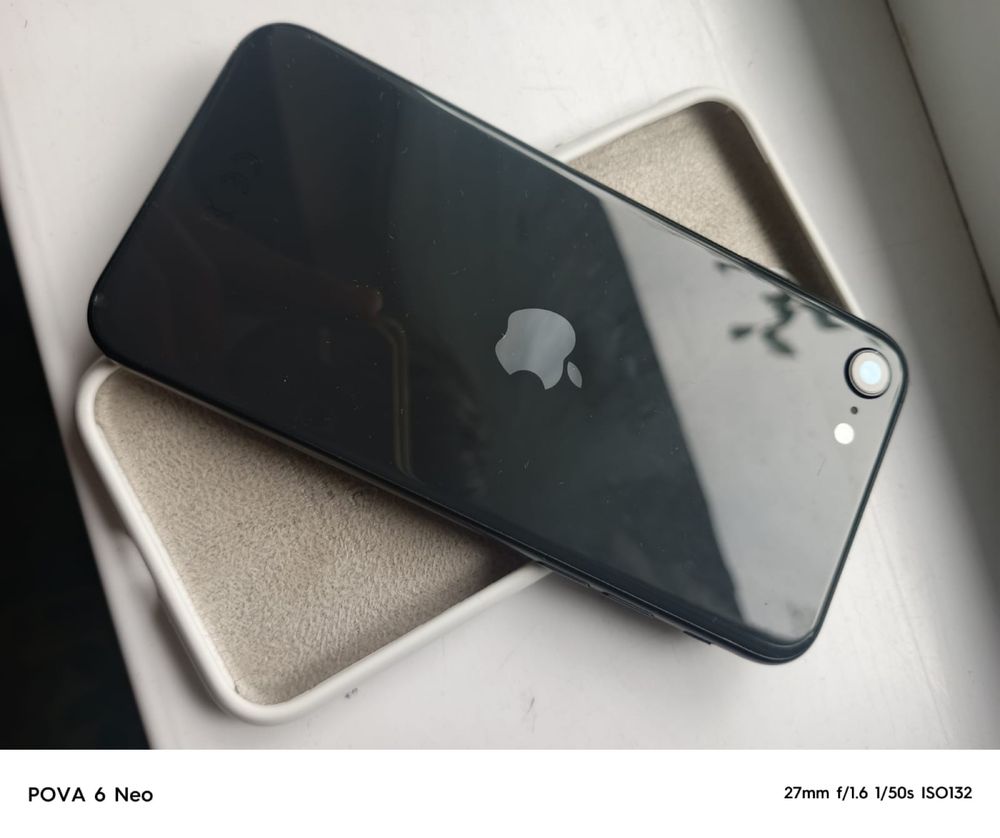 Iphone SE 2020.