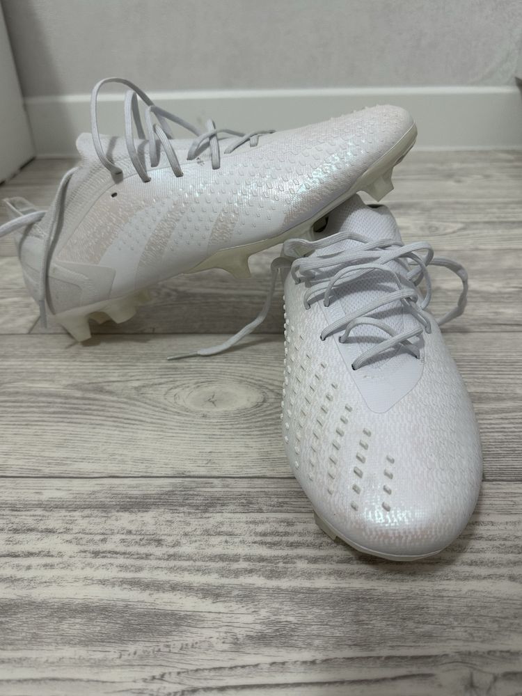 Adidas Predator Accuracy 1