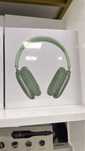 Apple air pods max Green