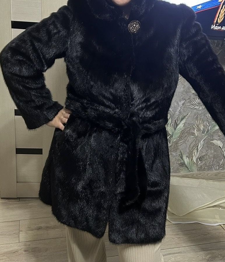 Срочно продаю норковую щубу