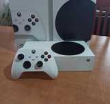 Xbox series s в отличном состоянии