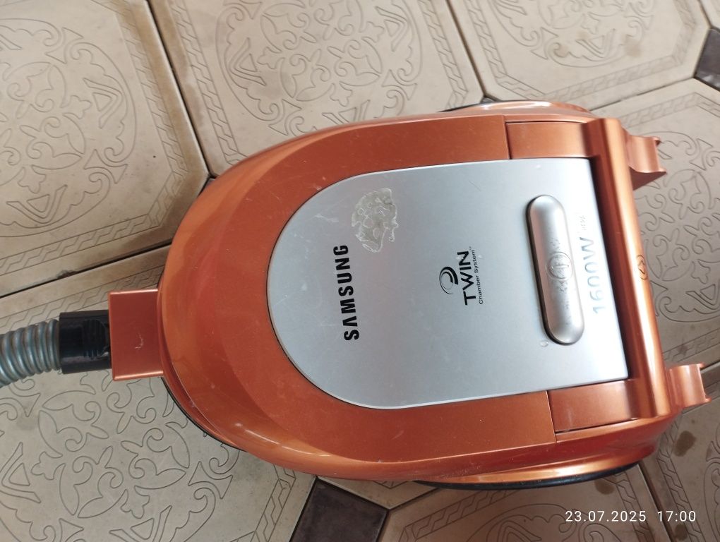 Пылесос Samsung SC6520