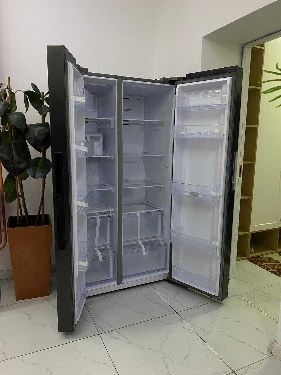 Холодильник Samsung RS66A8100B1