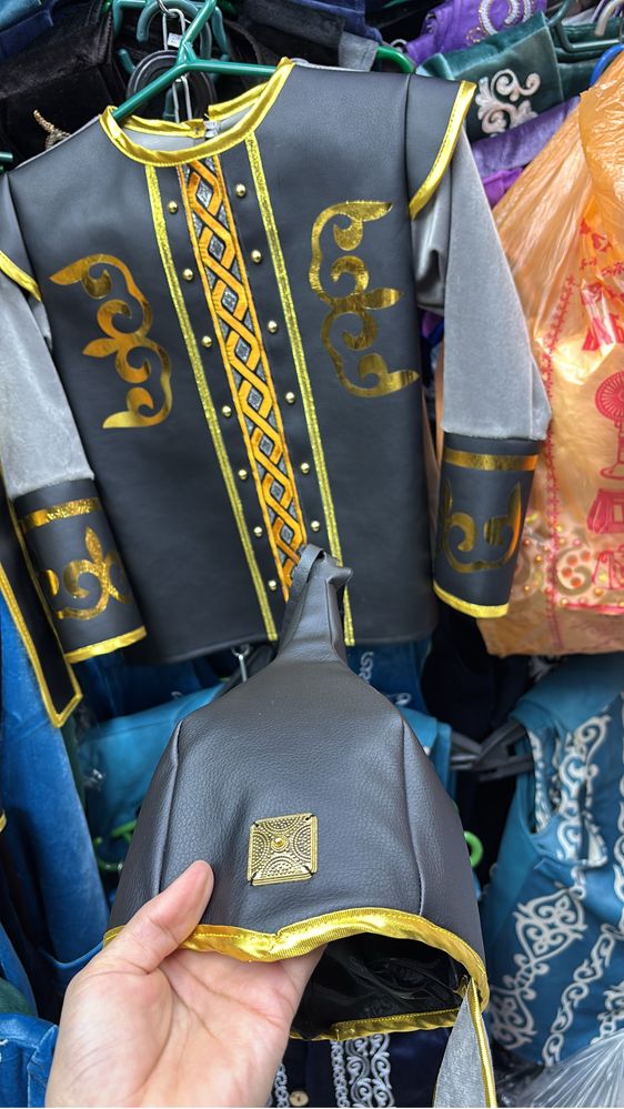 Қазақша көйлек, тұсаукесер, Сүндет той