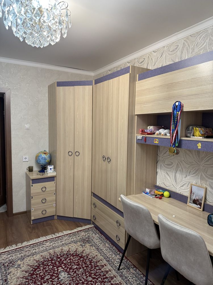 Продам детскую стенку