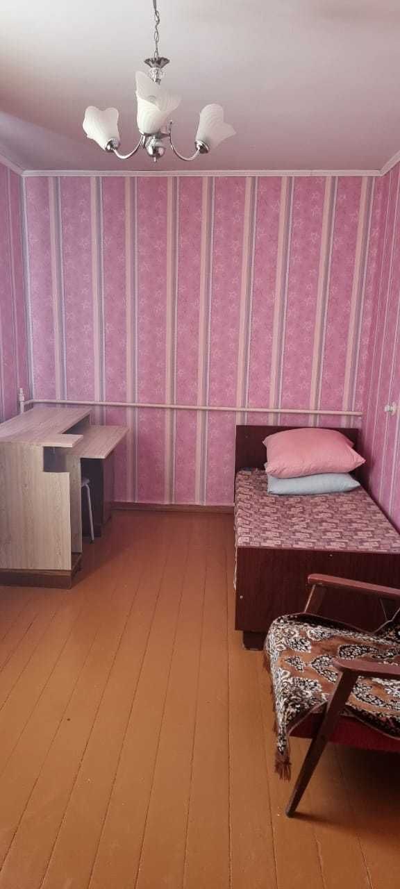 Обмен 2х  кв Торайгырова 30,  5 этаж на 2х км рядом р-не