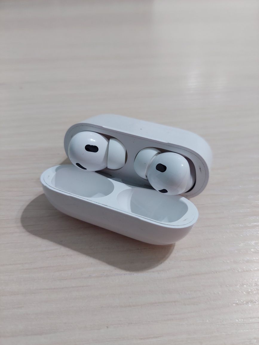 Apple AirPods Pro 2