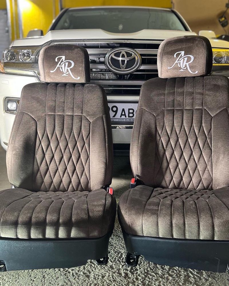 Land cruiser 200 Prado 150 lexus Lx 570 продам чехлы дорогие