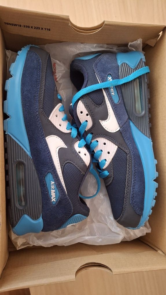 Кроссовки nike air max 40р-р