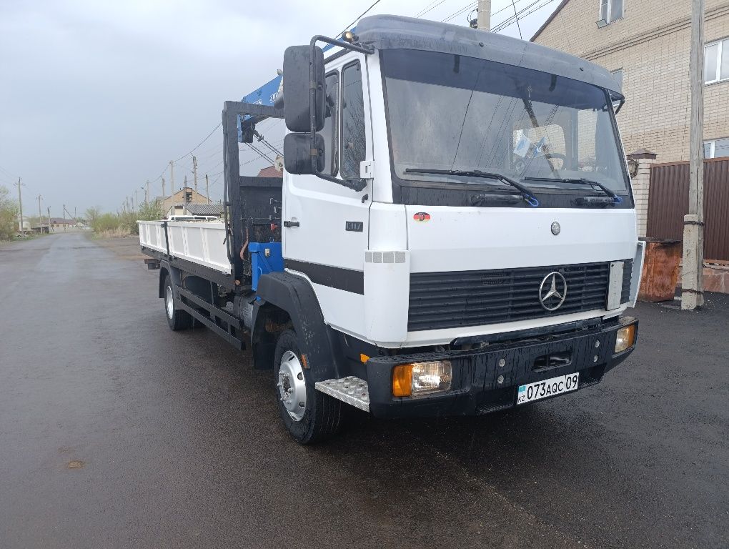 Продам манипулятор Мерседес 814