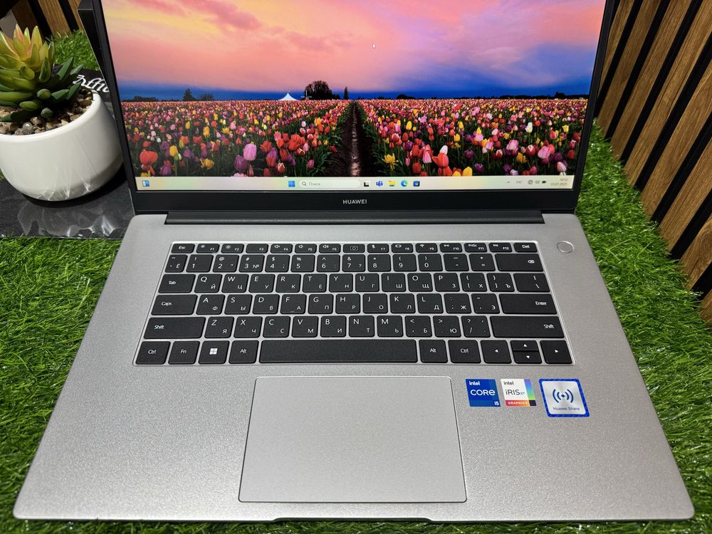 Мощный Ноутбук Huawei MateBook D15 Core i5-1135G7/Iris Xe/Ram8/SSD512/
