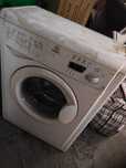 Продам стиральную машину Indesit
